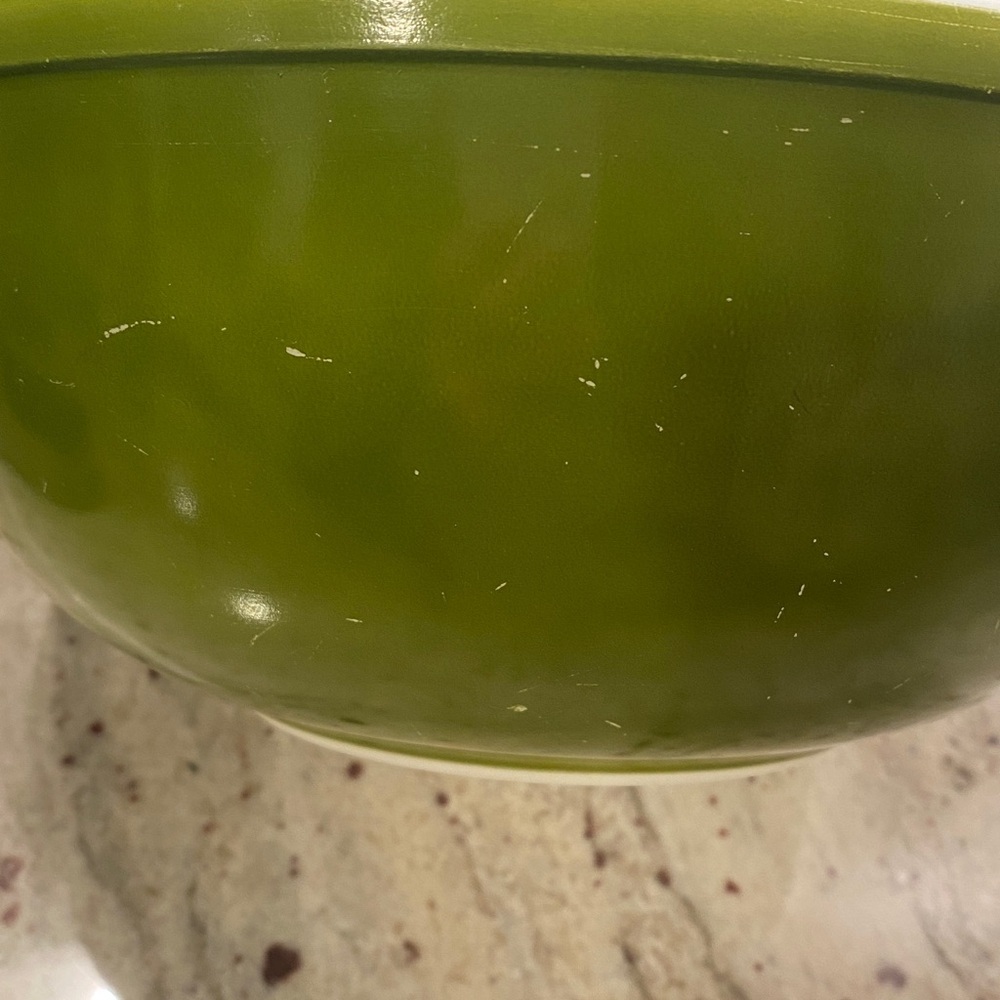Pyrex mid century modern rare avocado green 404 4 qt mixing bowl - Picture 4 of 5